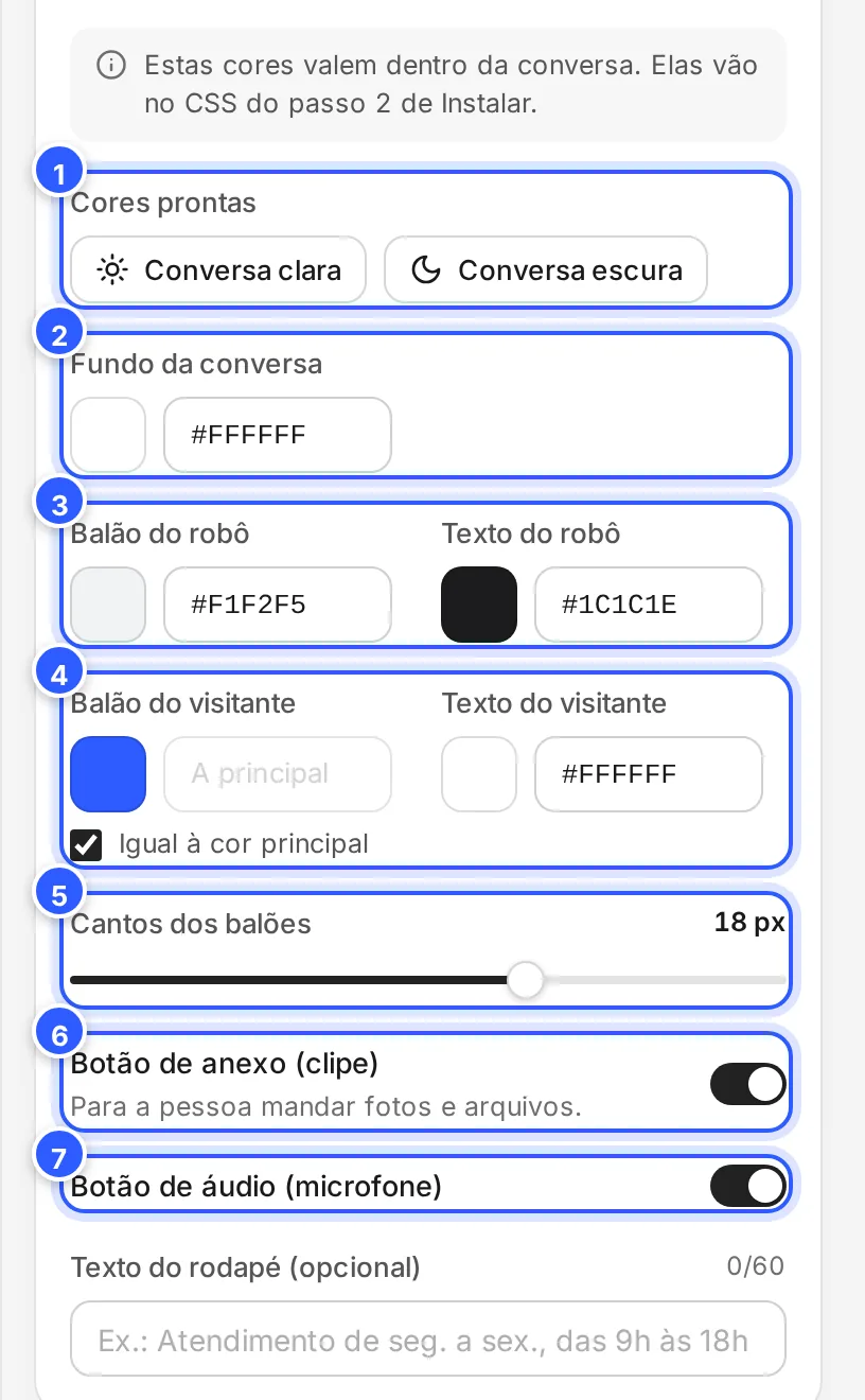 A seção Dentro do chat aberta: Cores prontas, as cores do fundo e dos balões, os cantos dos balões e os botões de anexo e de áudio.